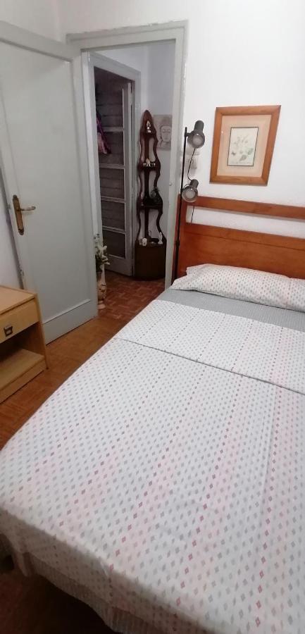 Mary'S Rooms Low Cost Валенсія Екстер'єр фото