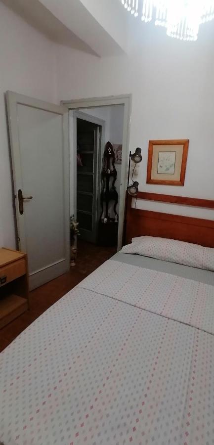 Mary'S Rooms Low Cost Валенсія Екстер'єр фото